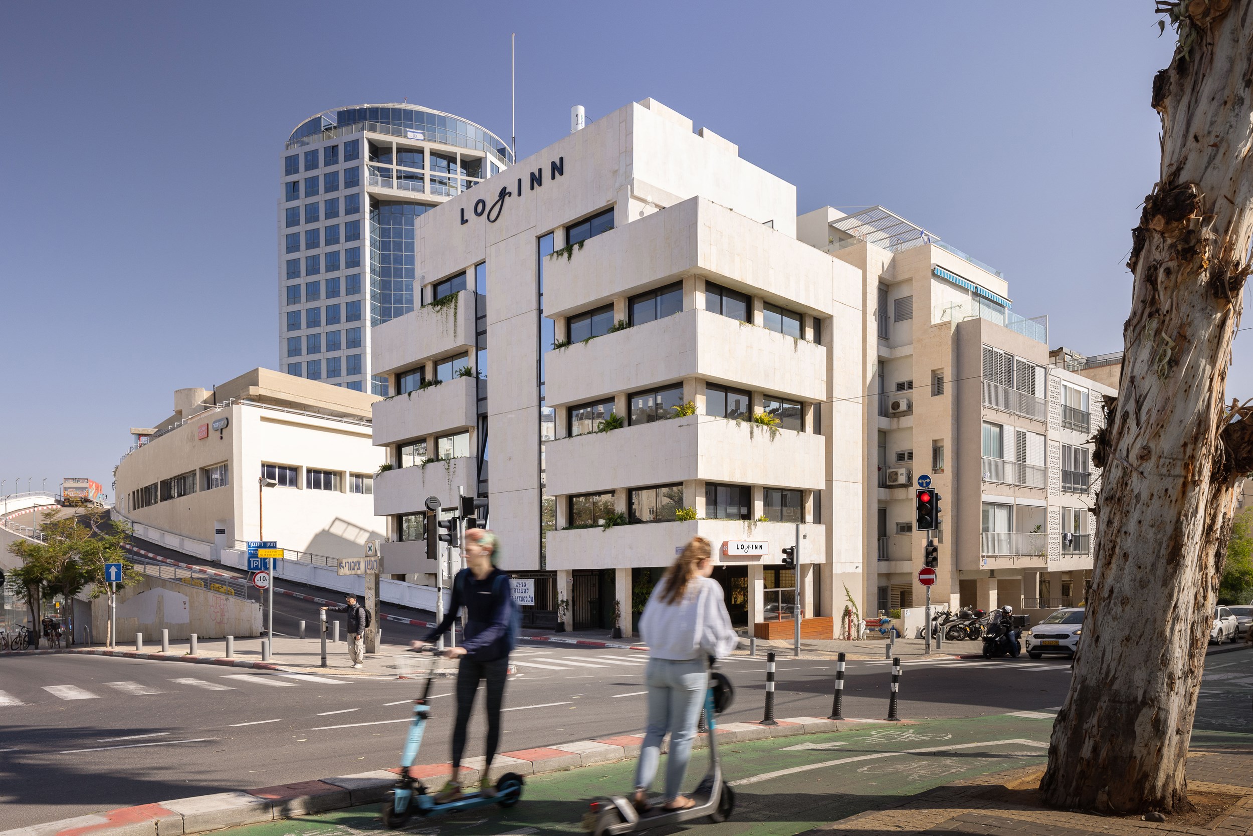 סאבלט במלון סוואנה תל אביב